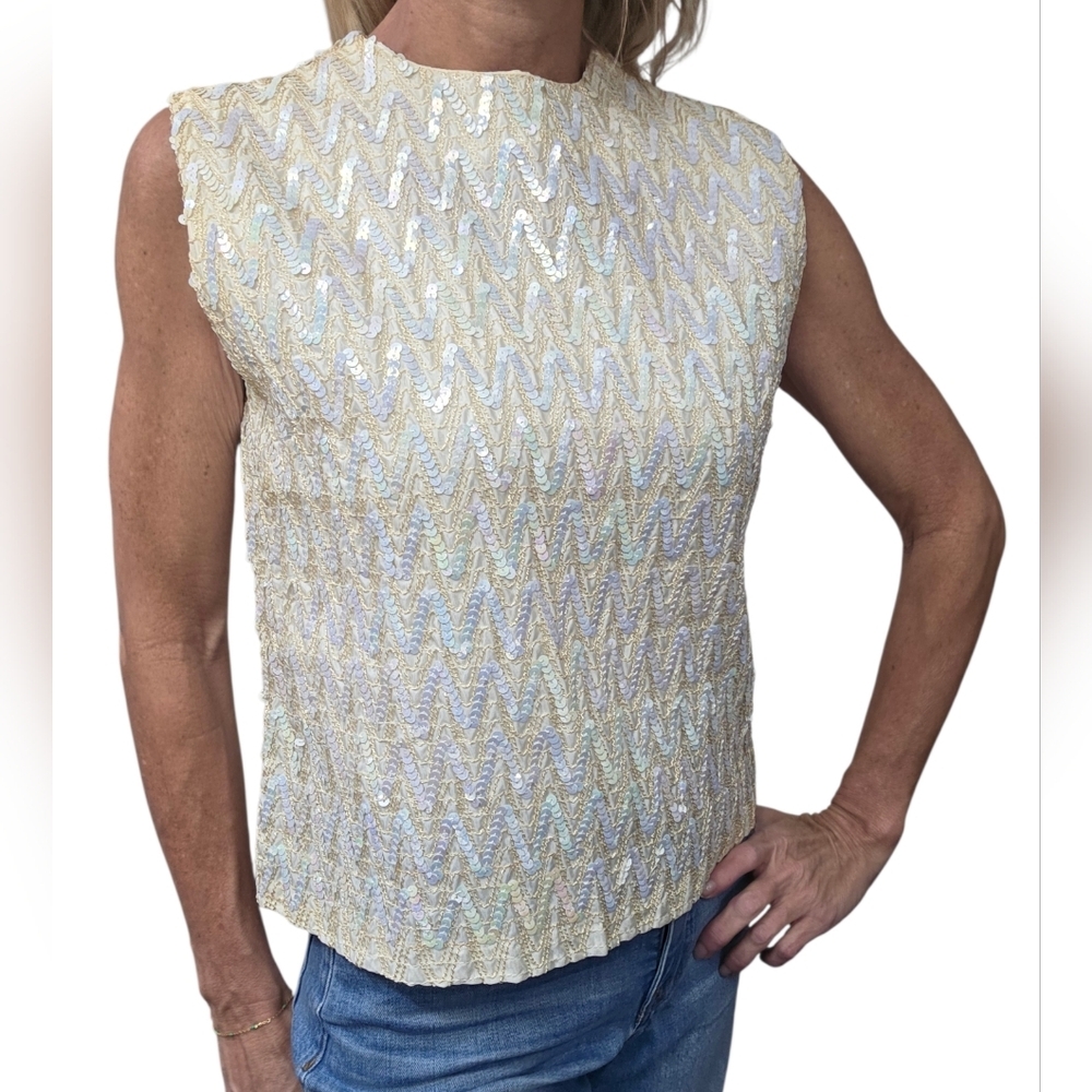 Vintage 60s Sequin Shell Top ILGWU Union Made USA Ivory Zigzag 36